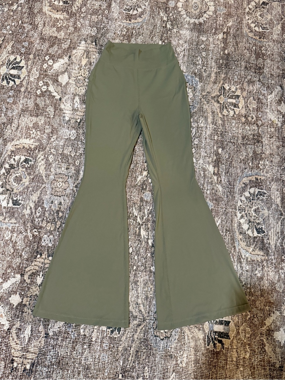 High-Waist Olive Green Flare women Pants size S 
Pre-owned with free gift